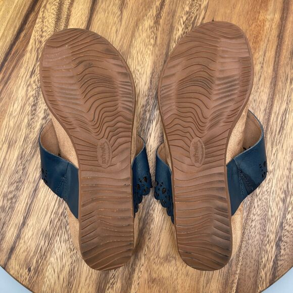 SoftWalk Bethany Sandals Womens 8.5 N Thong Leather Comfort Walking S2203-400 - Picture 7 of 8